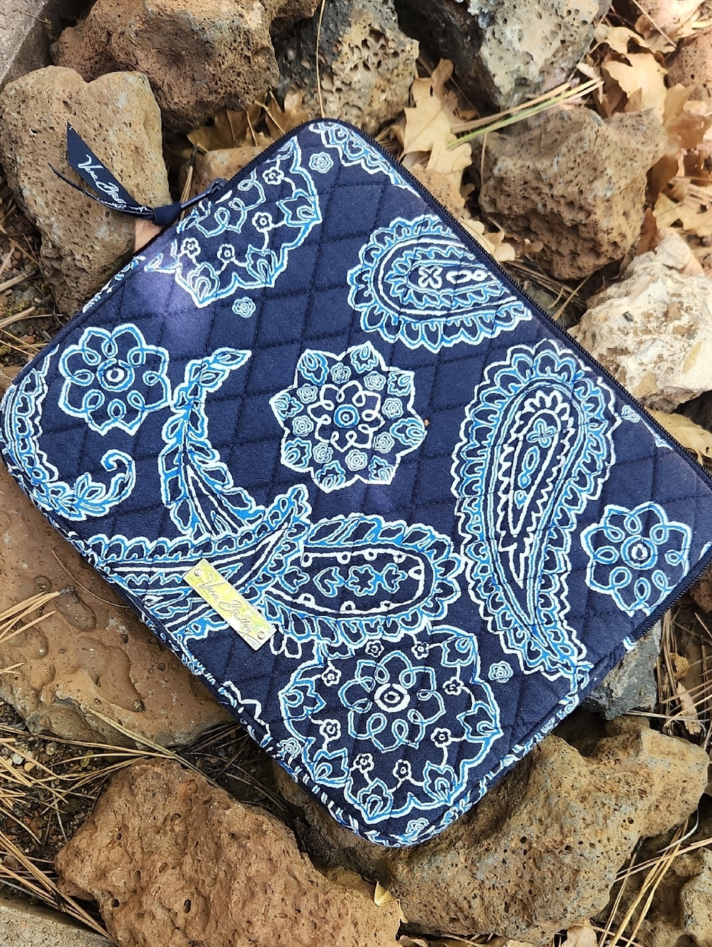 Vera Bradley Blue Paisley Quilted Tablet Case Zip Pouch